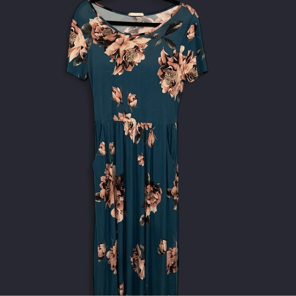 Women’s Blue and Pink Floral Maxi Dress with Pockets